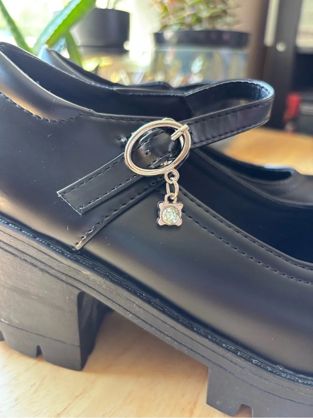 NWOT Black Mary Jane Platform Heels with Charm